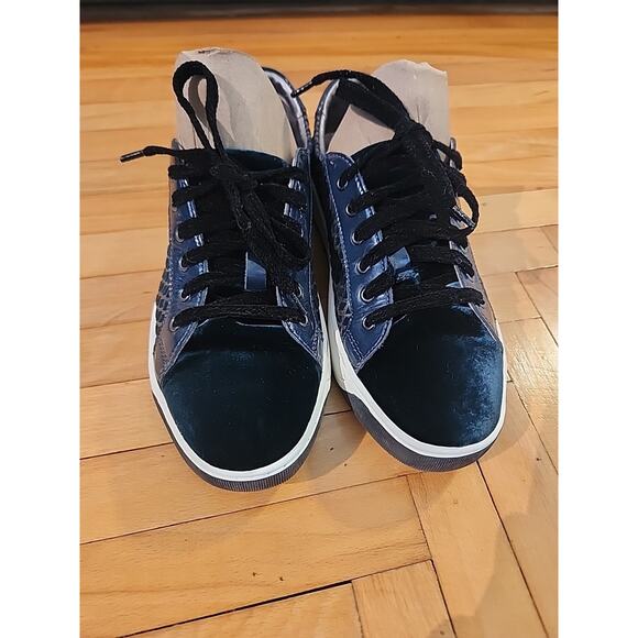 Johnston & Murphy Emerson Green Velvet Lace Up Sneaker 78-18100 7M Blue - Picture 2 of 9